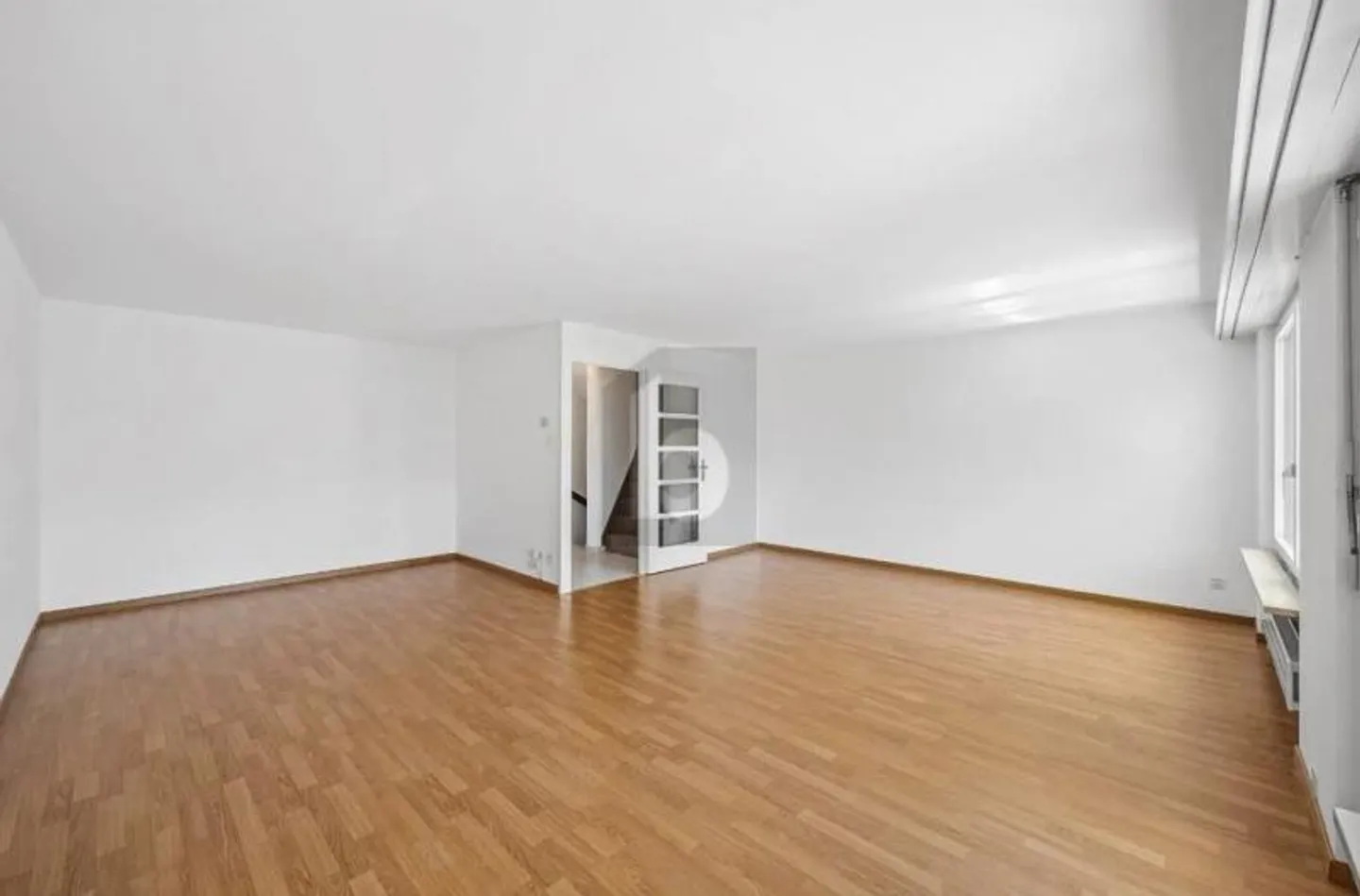 Stepped house for rent - Photo 3 of 6