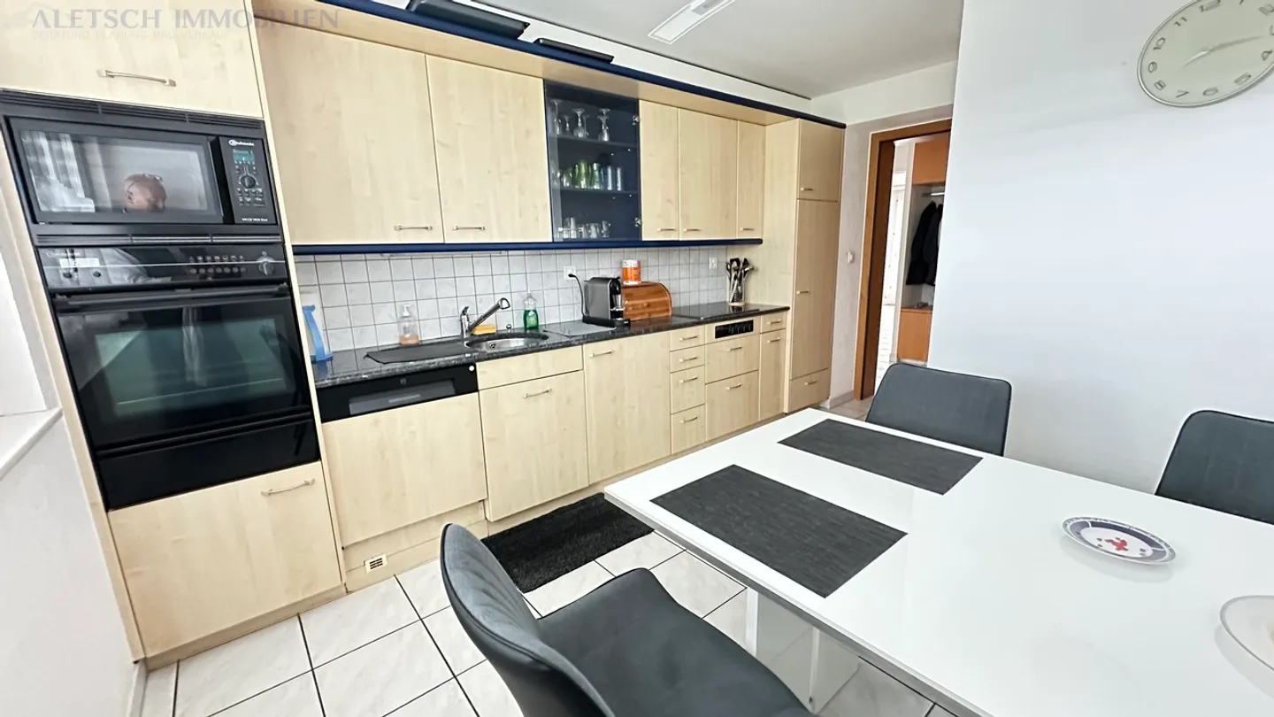 Appartamento in vendita - Foto 9 di 16