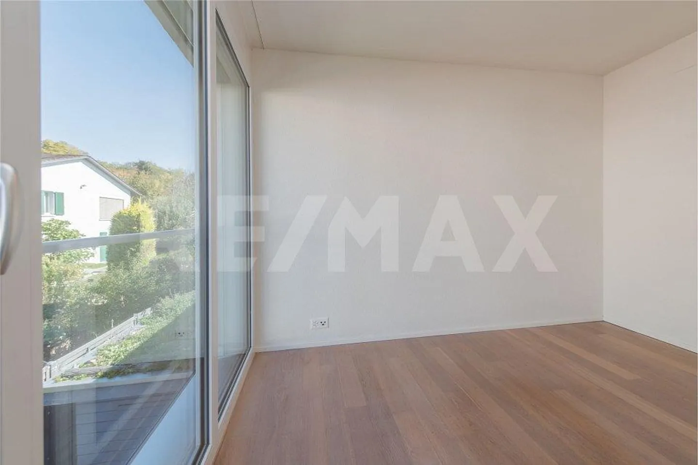 Maison Minergie indépendante de 6½ pièces dans un emplacement privilégié - Photo 8 sur 12