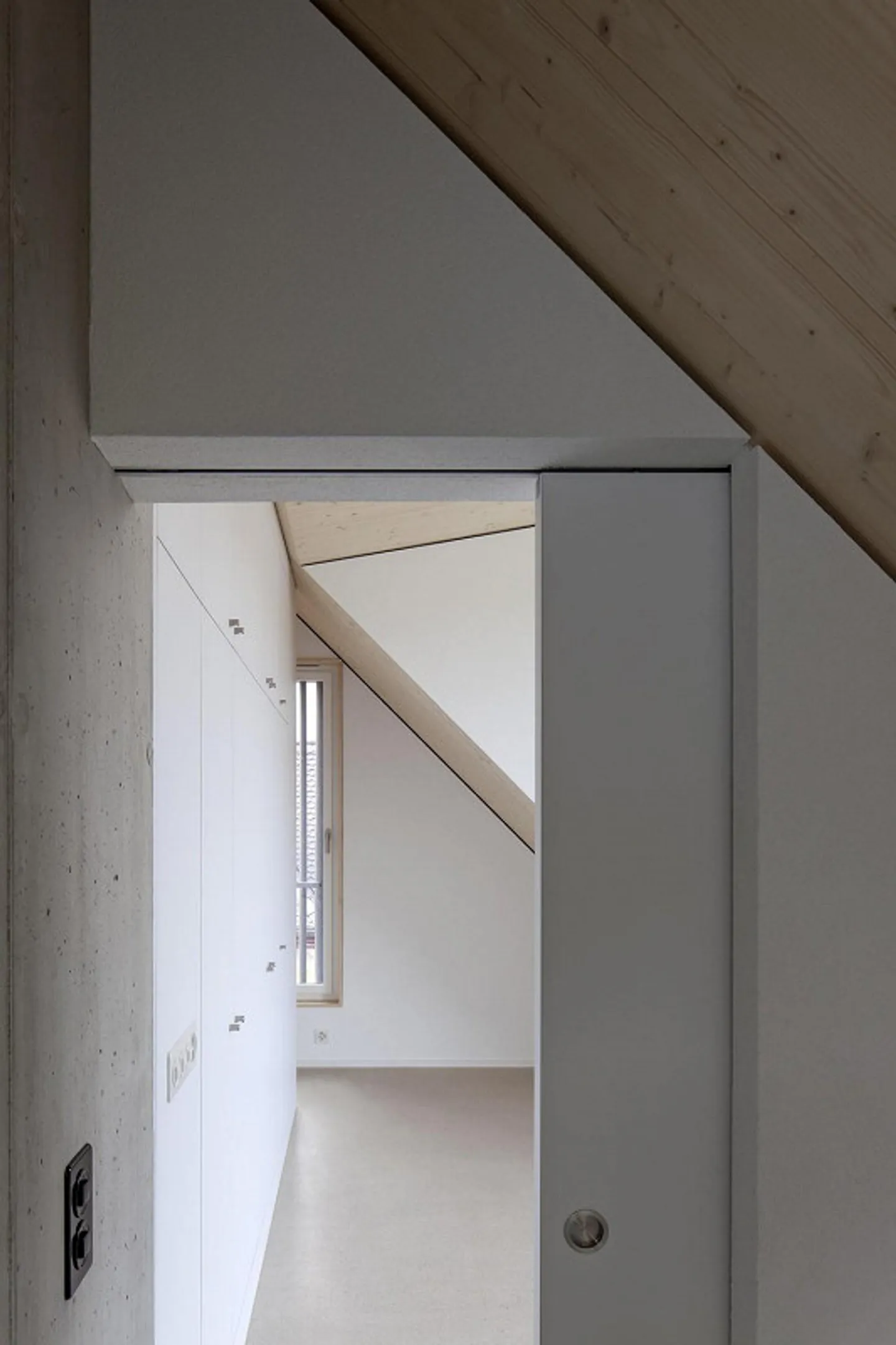 Nachhaltige moderne Wohnung in Zürich - Foto 4 von 7