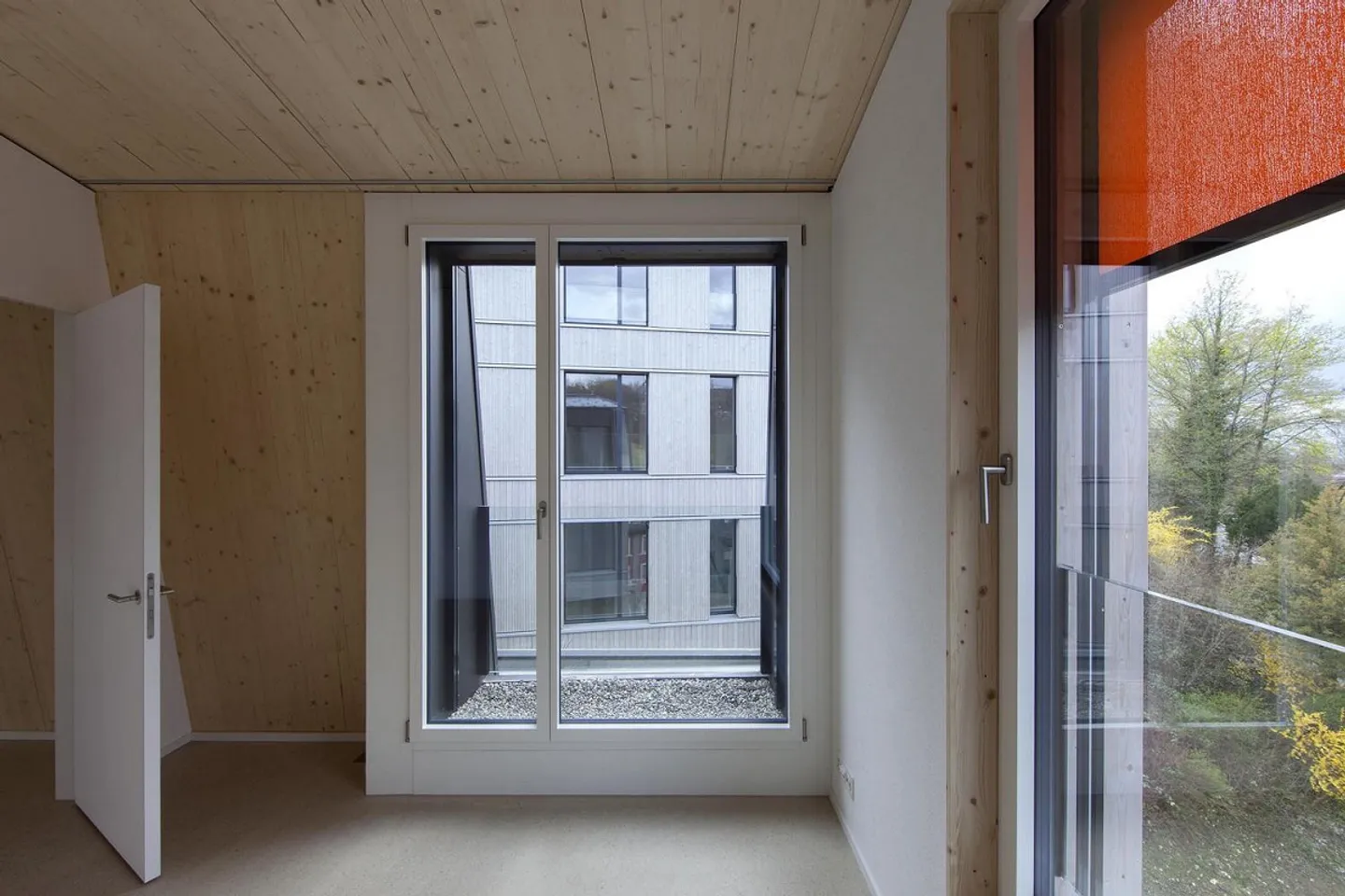Nachhaltige moderne Wohnung in Zürich - Foto 5 von 7