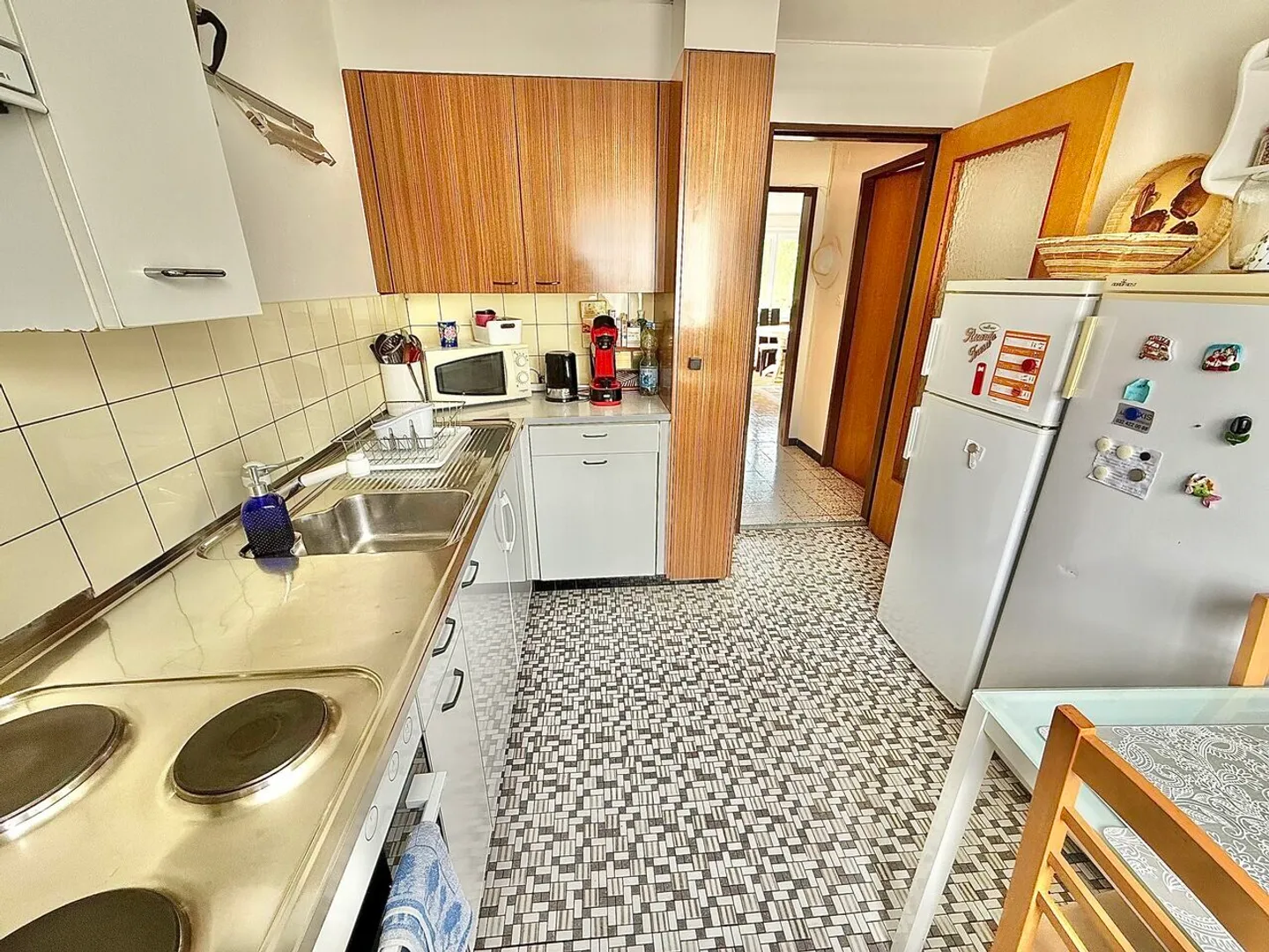 Charming 3.5-Room Apartment - Photo 2 of 12