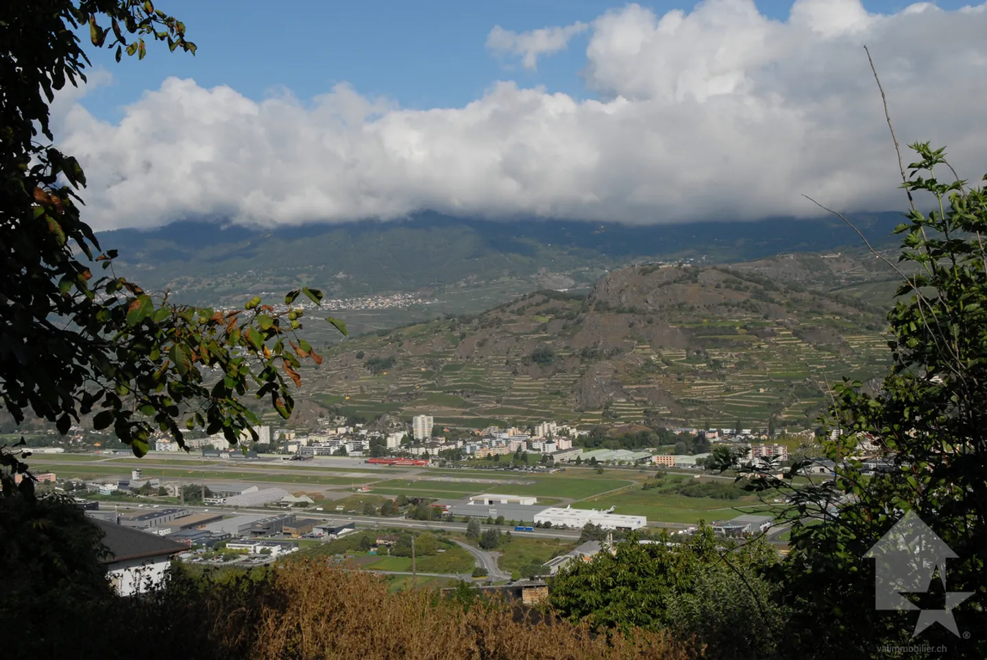 Magnificent land in Salins - Photo 5 of 13