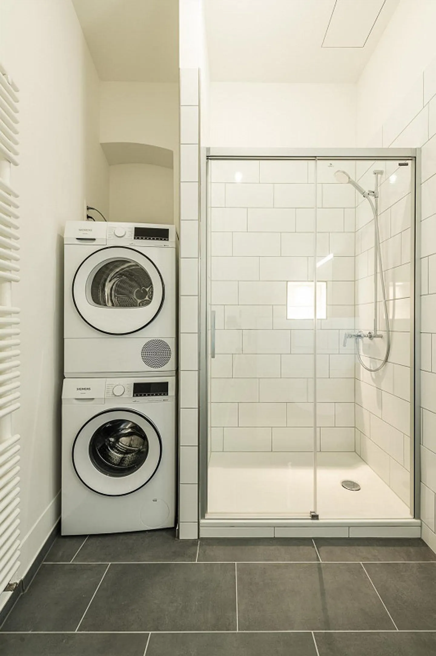 Moderne 2.5 Zimmerwohnung - Foto 4 von 13