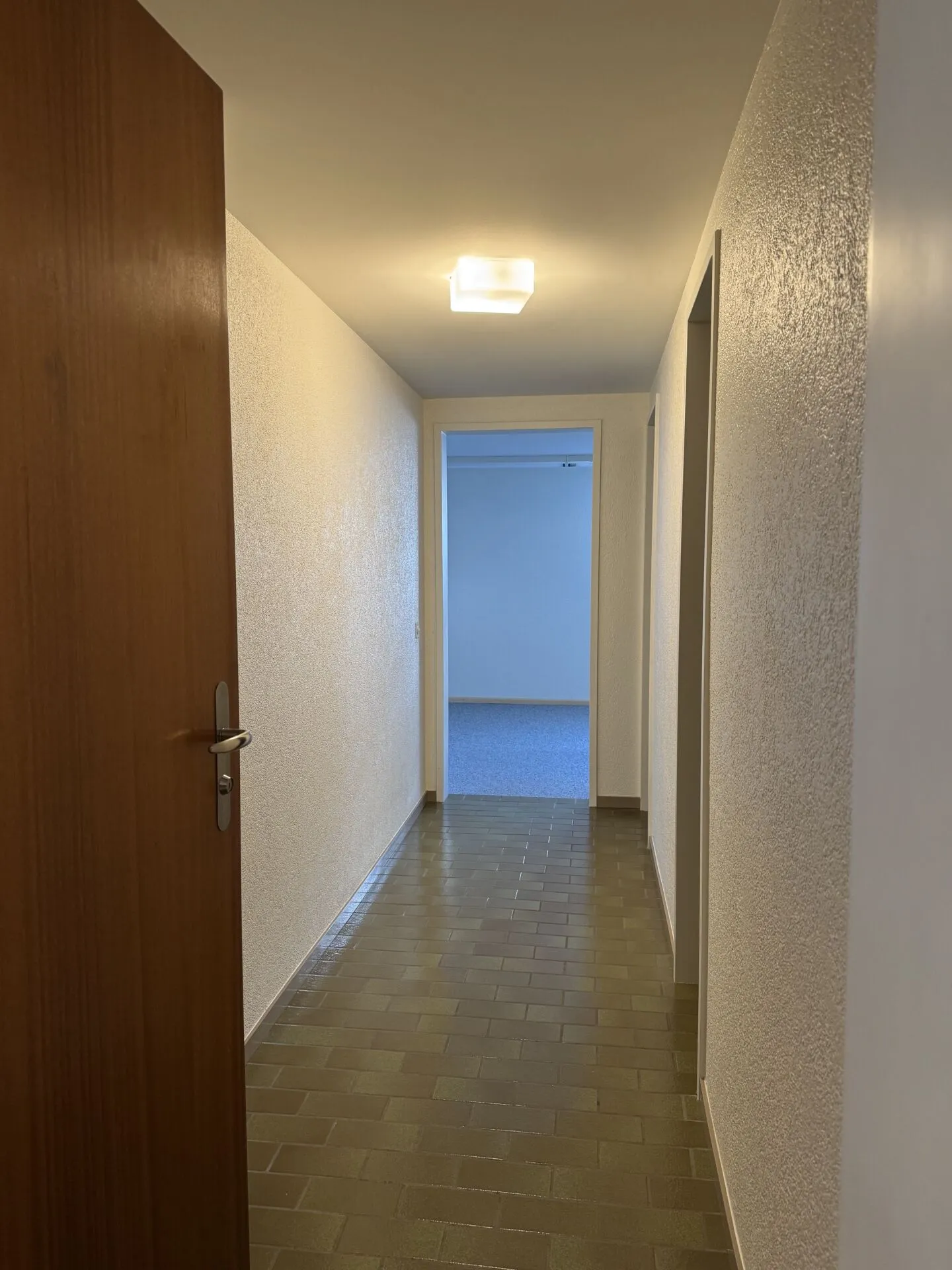 Spazio ufficio al piano terra di Burgunderstrasse 15 a 4153 Reinach - Foto 4 di 7