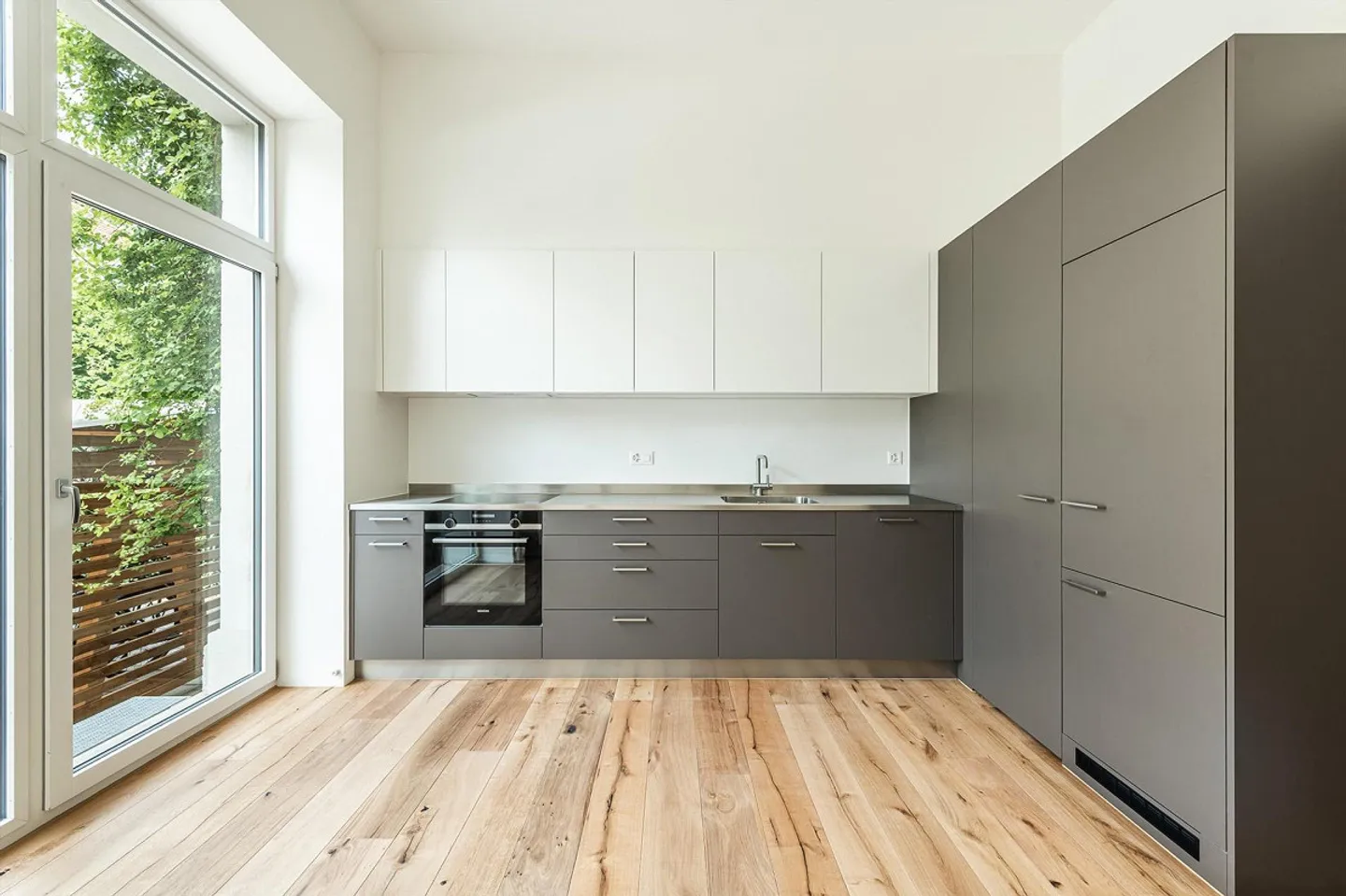Moderne 2.5 Zimmerwohnung - Foto 1 von 13
