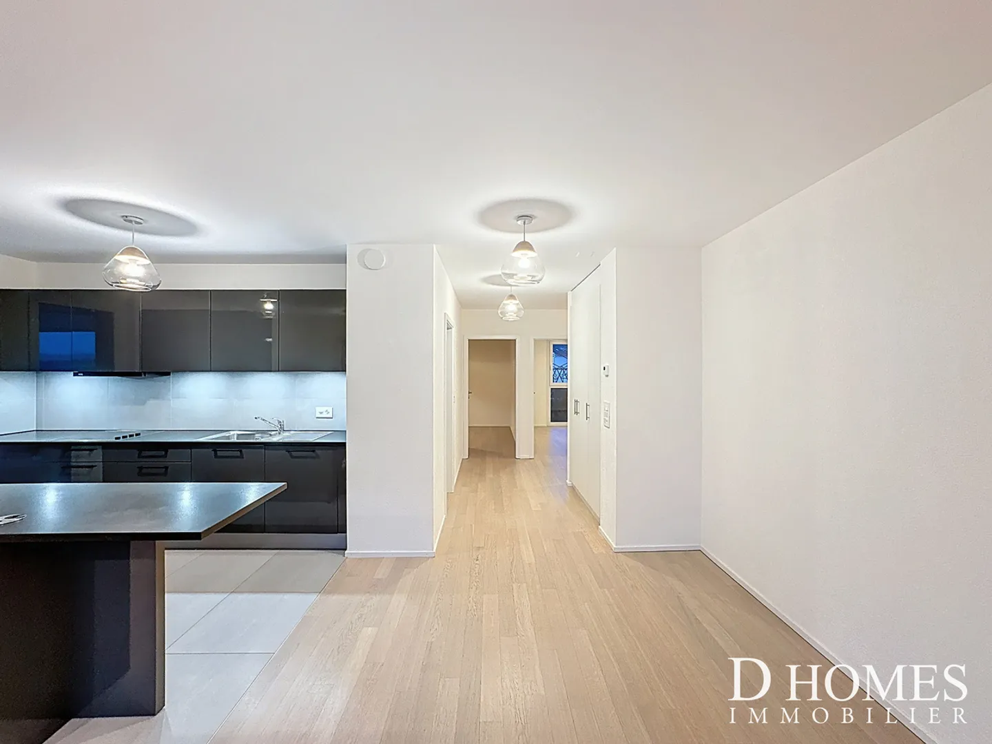 ESCLUSIVITÀ I Splendido appartamento di 4,5 locali con grande terrazza - Foto 1 di 12