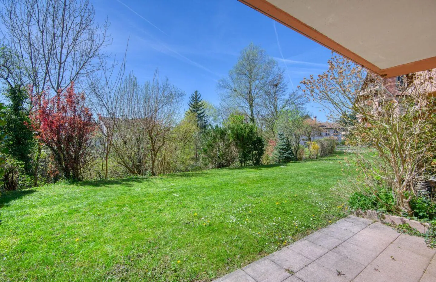 Appartamento 4½ locali tranquillo e idilliaco CON AREA SEDUTA NEL VERDE - Foto 5 di 14
