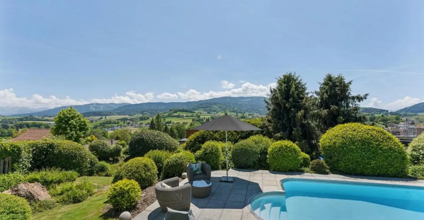Maison d'Architecte avec Vue sur Montagne - Photo 8 sur 9