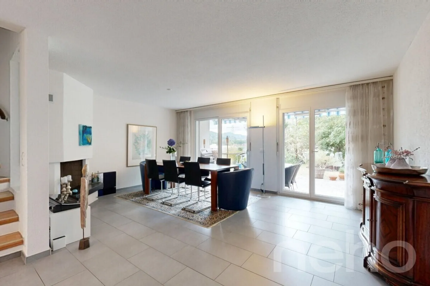 Casa a schiera affascinante con giardino - Foto 2 di 12