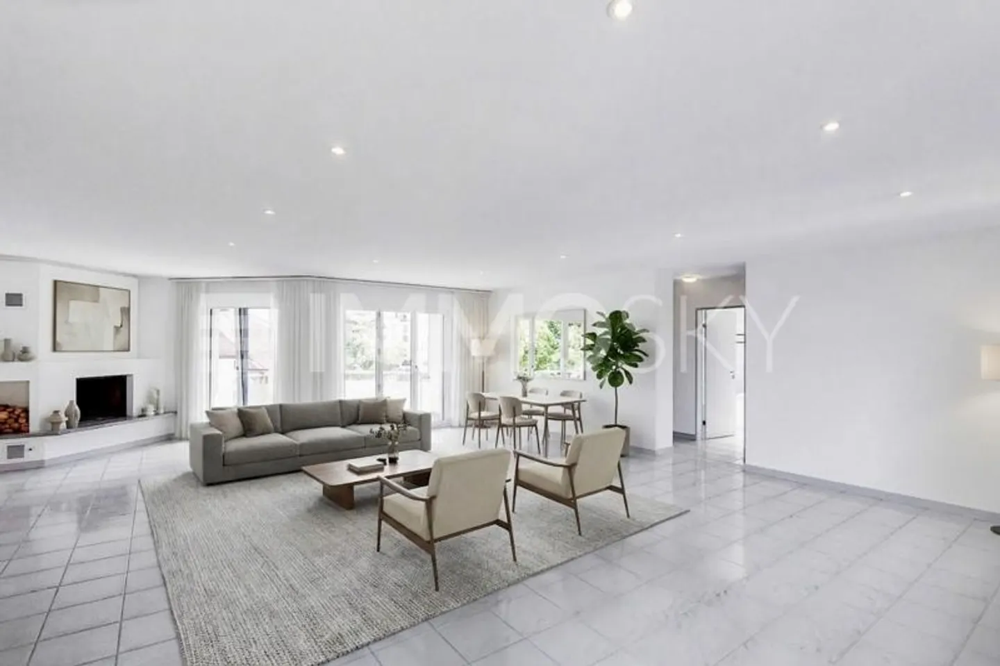 Charming Apartment with Lake View - Photo 3 of 5