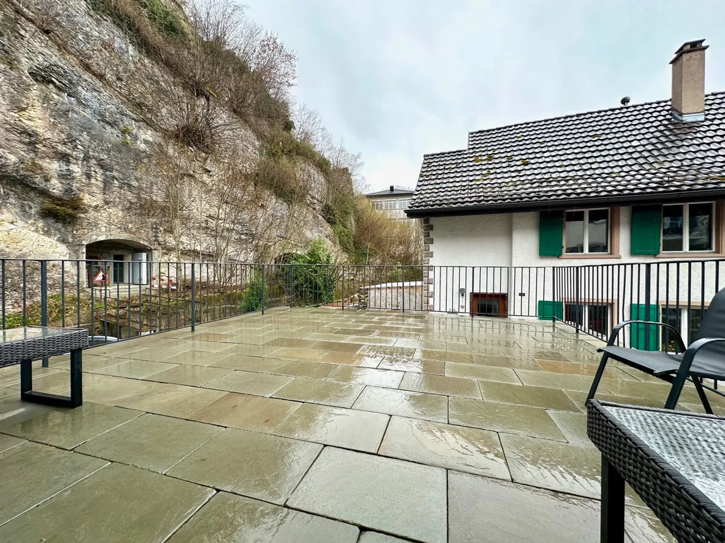 Maisonette apartment with large terrace - Photo 6 of 12