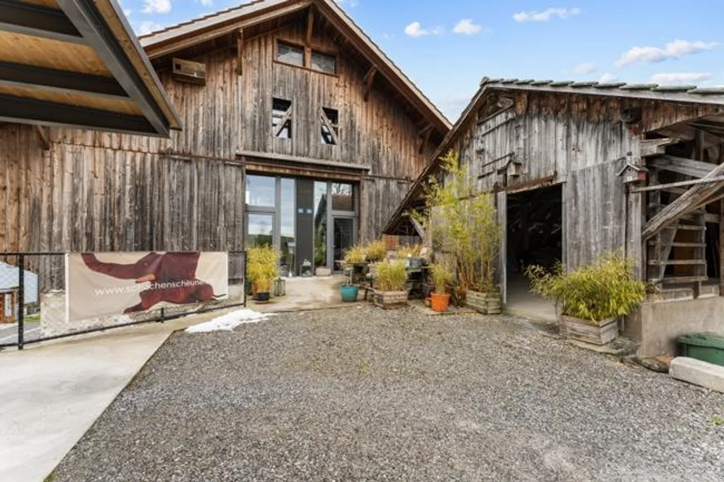 Ferme rénovée avec atelier - Photo 1 sur 26