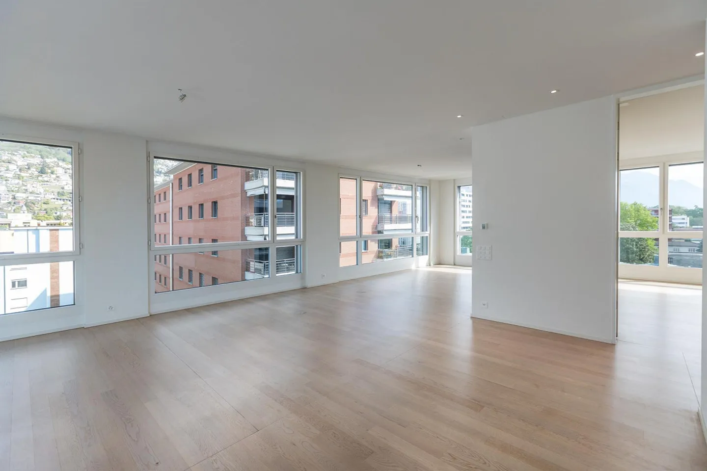 Residenza Laville: wunderschöne Penthouse im Zentrum von Locarno - Foto 8 von 11
