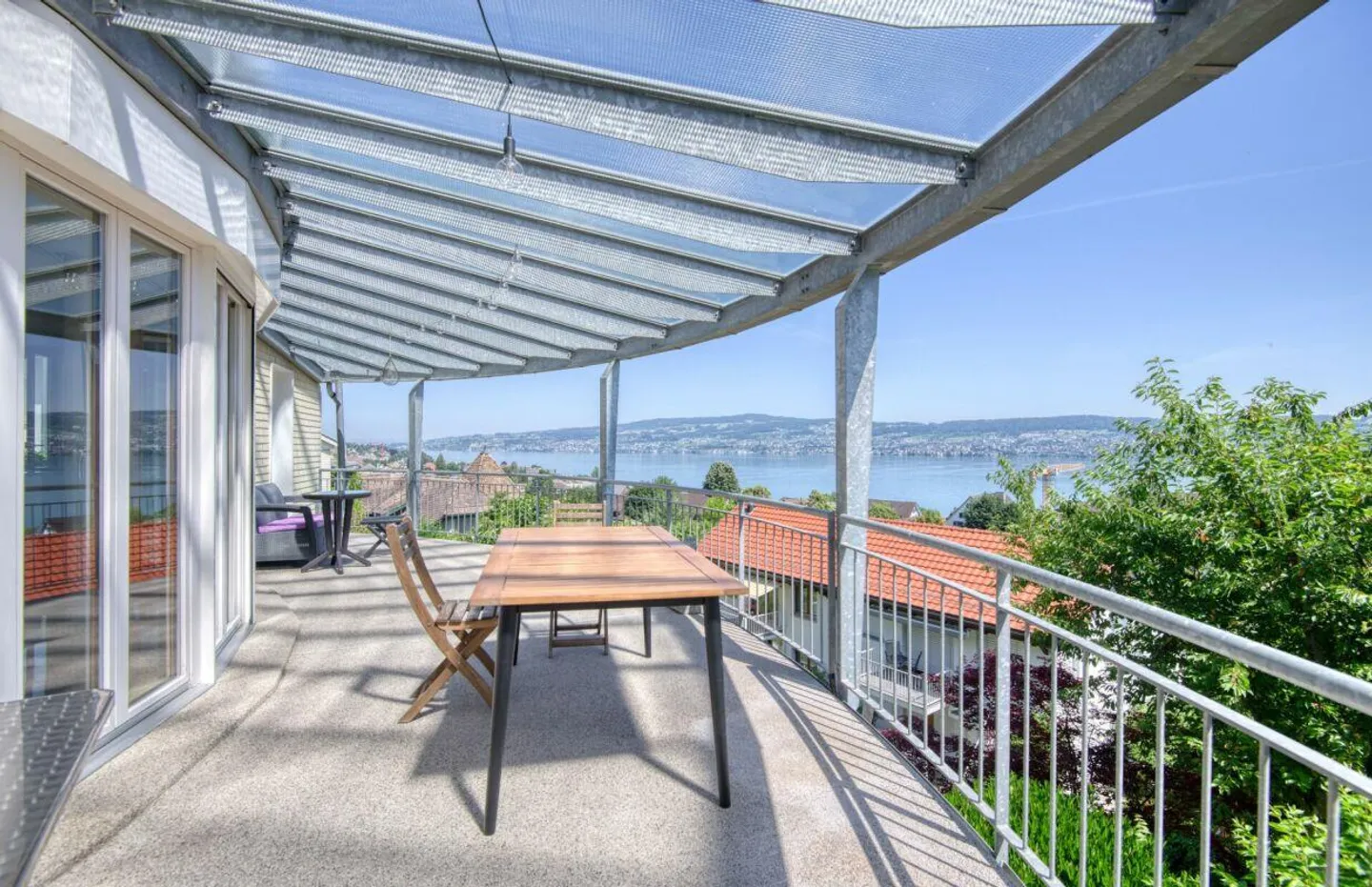 Charmantes Haus mit Seeblick - Foto 6 von 18