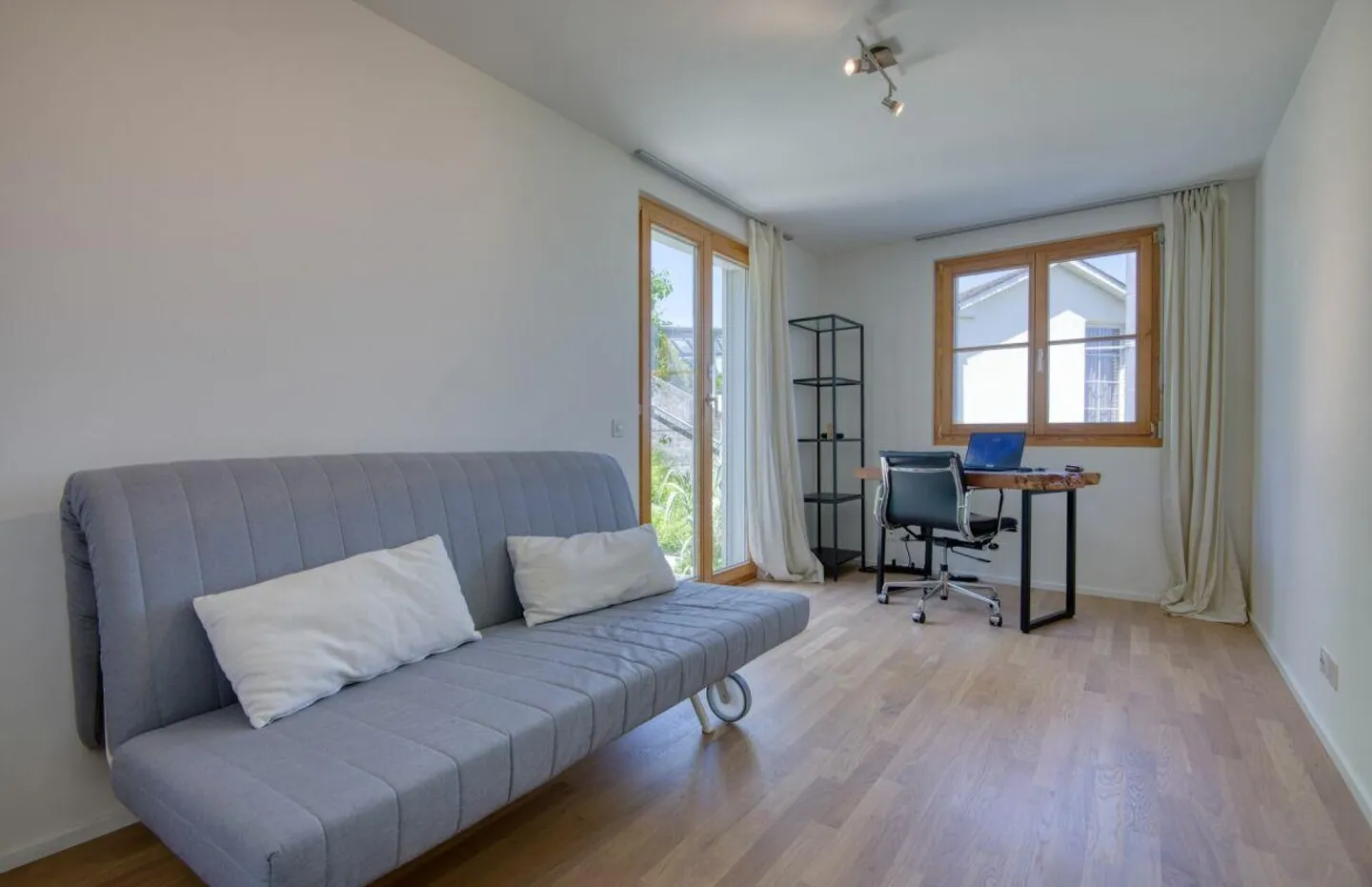 Charmantes Haus mit Seeblick - Foto 10 von 18