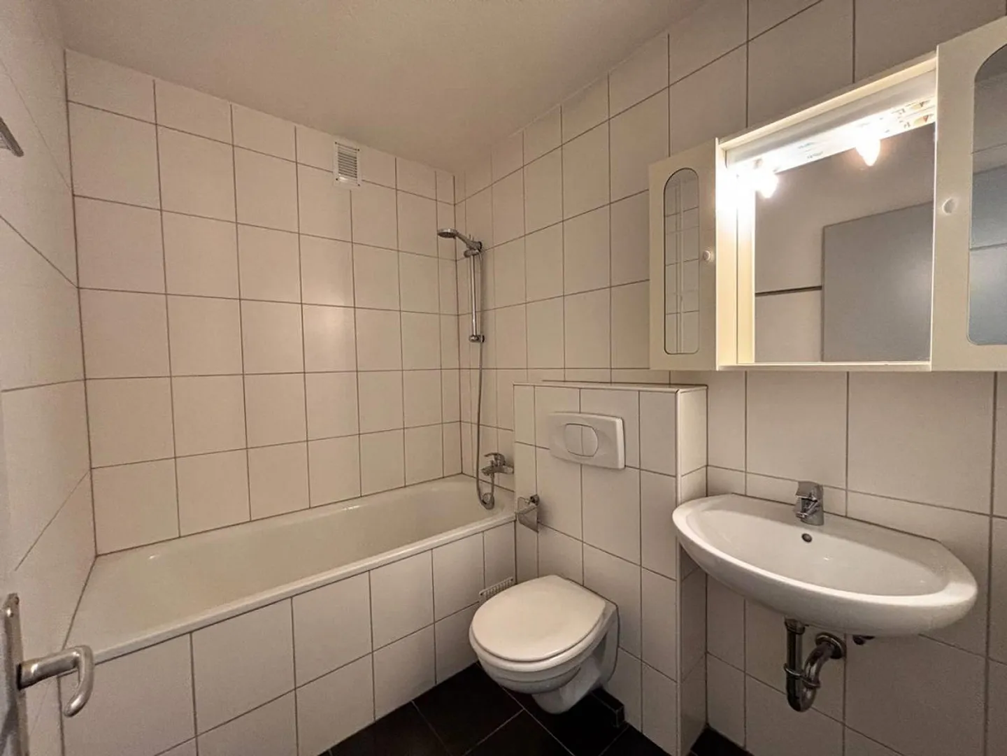 Attraktive 3.5-Zimmerwohnung mit Balkon an zentraler Lage in Uzwil - Foto 6 di 9