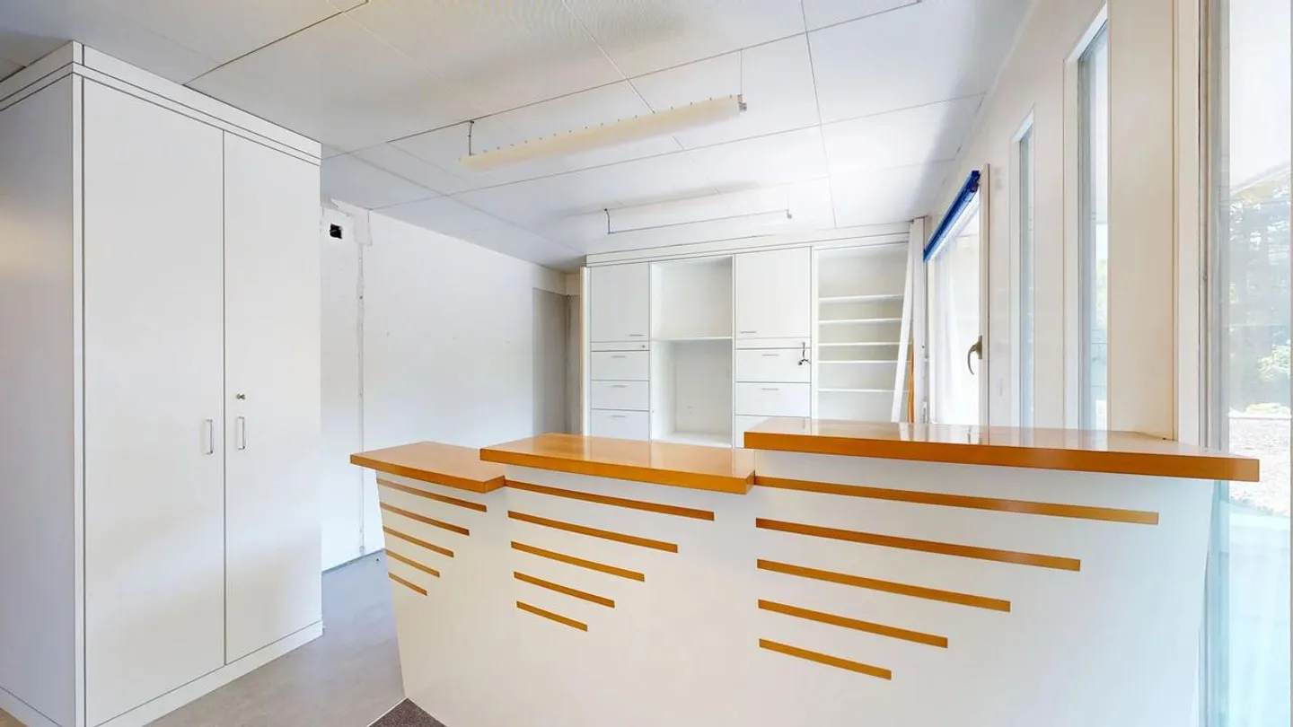 Manoir avec cabinet médical et piscine dans un emplacement privilégié - Photo 9 sur 13