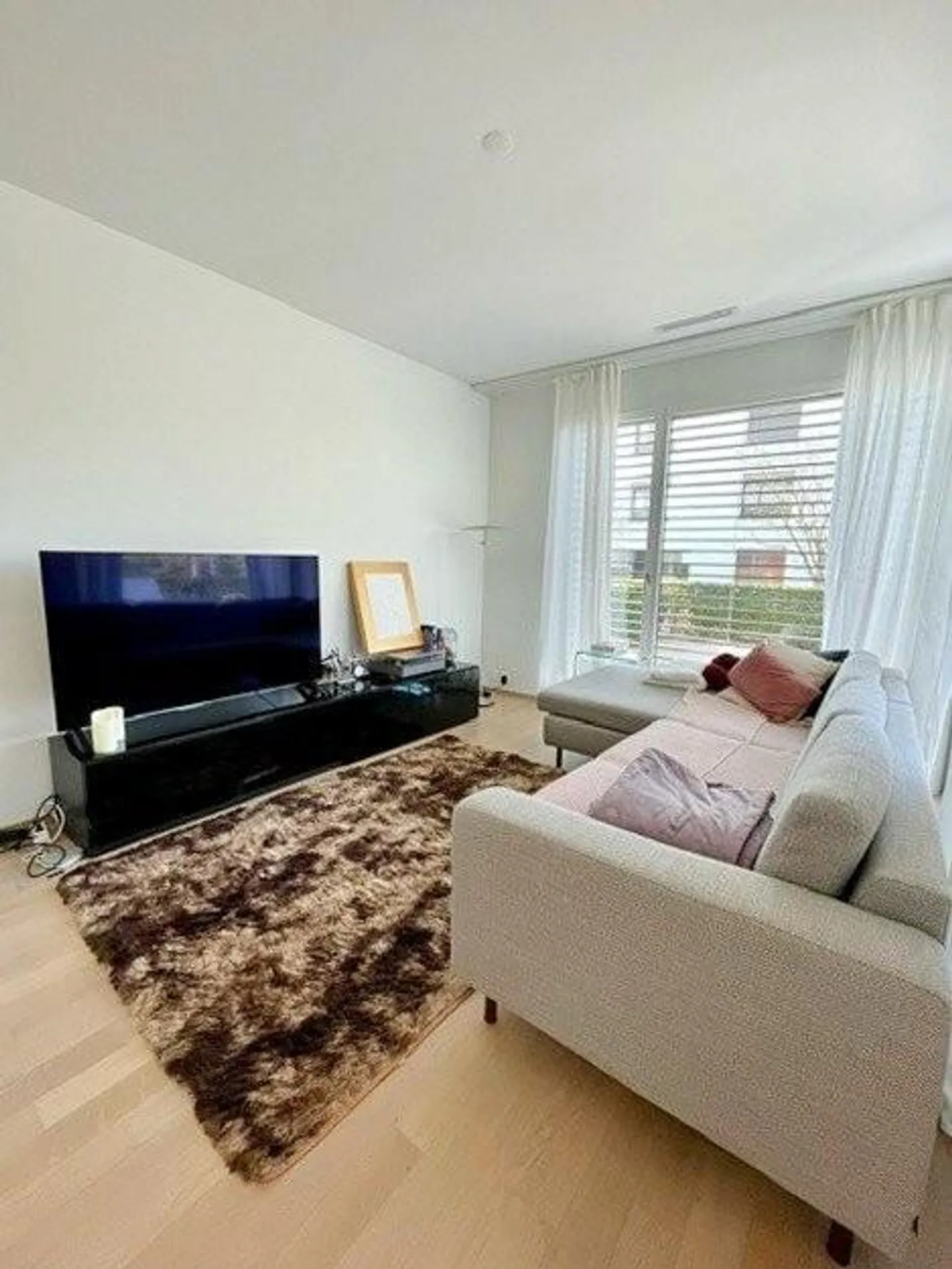 La tua oasi di pace con una bella area salotto - Foto 2 di 8