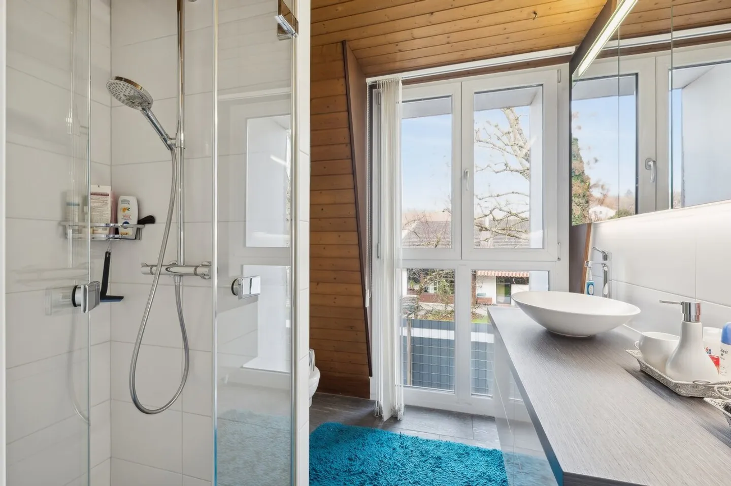 Family-friendly home in a quiet location - Photo 5 of 7