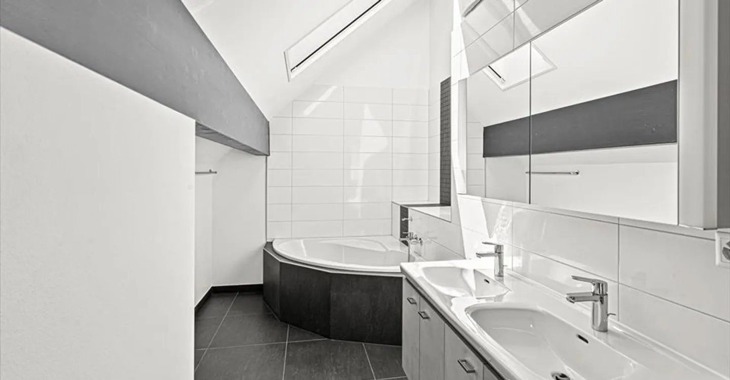 Appartement de Luxe avec Vue - Photo 7 sur 9