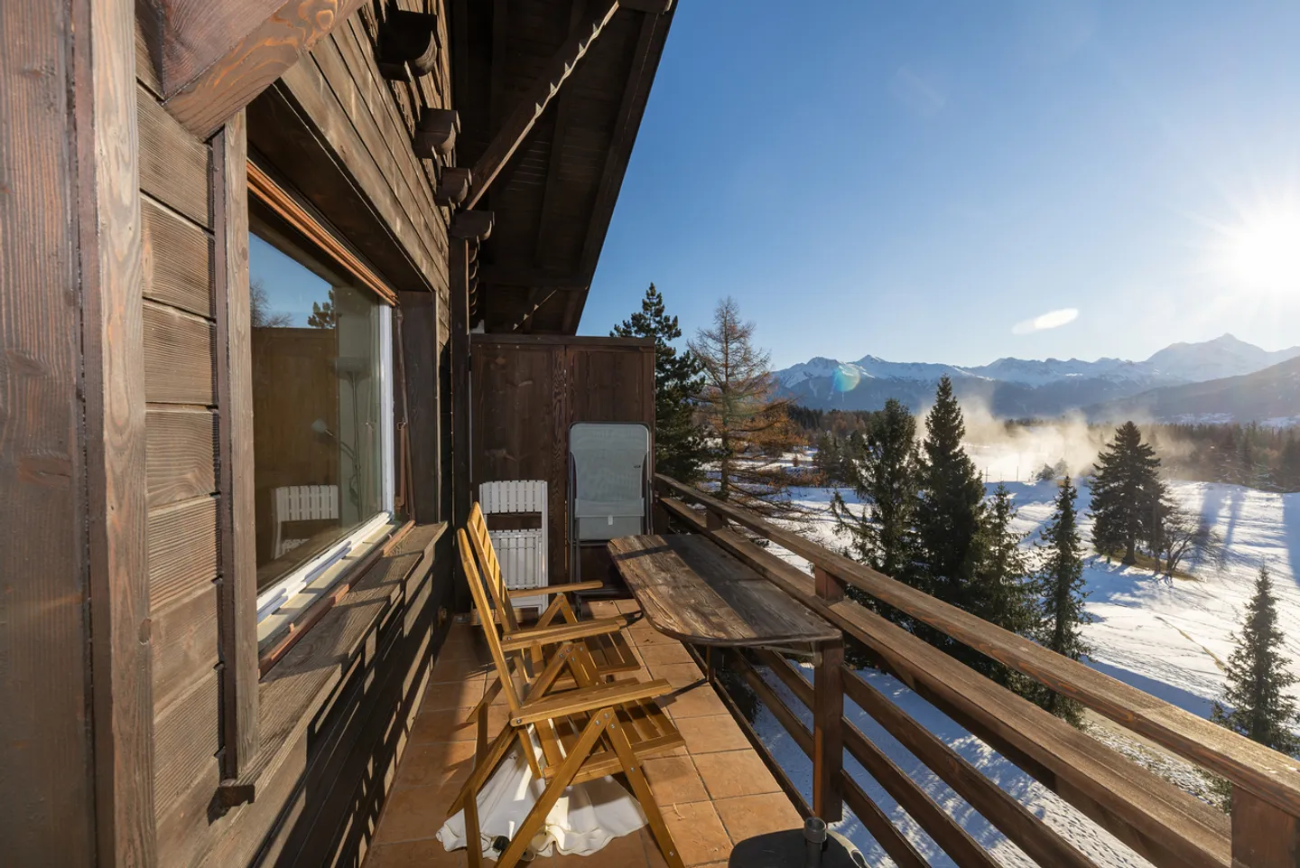 LOC 249 - GRANDS PRES PENTHOUSE - Photo 5 of 13