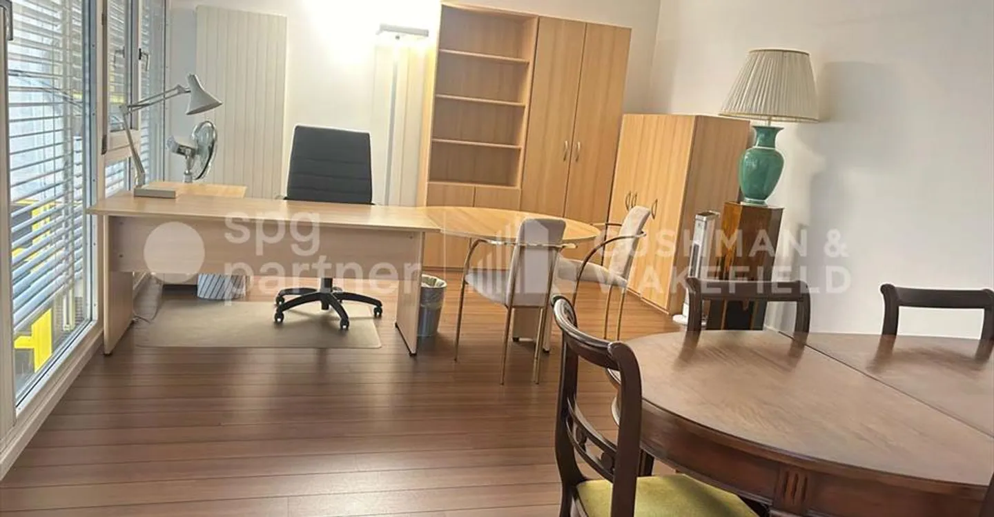 Office space for rent - Photo 6 of 9