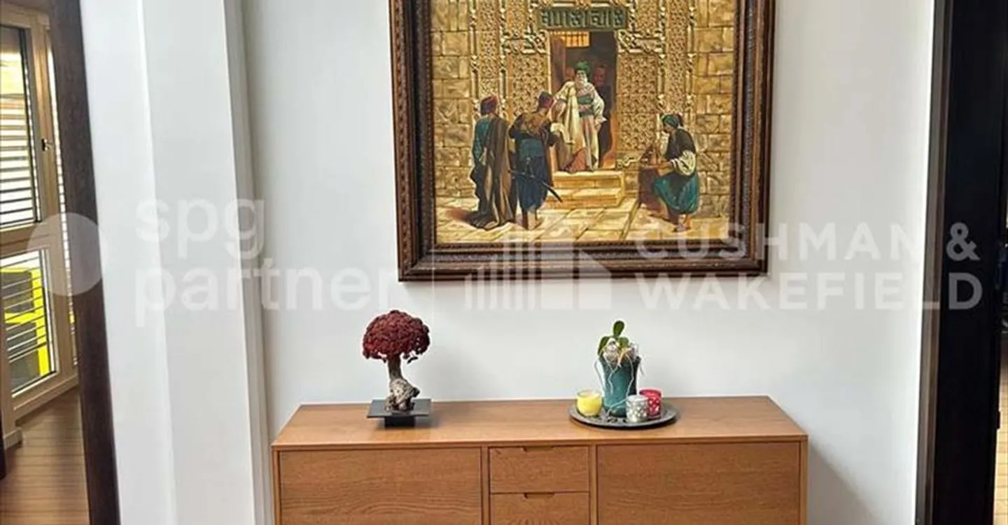 Office space for rent - Photo 7 of 9