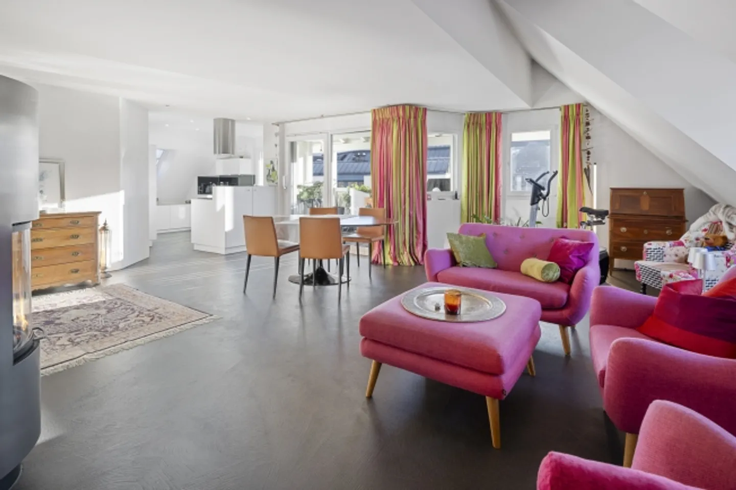 Oasis de vie centrale dans un emplacement privilégié - Photo 1 sur 13