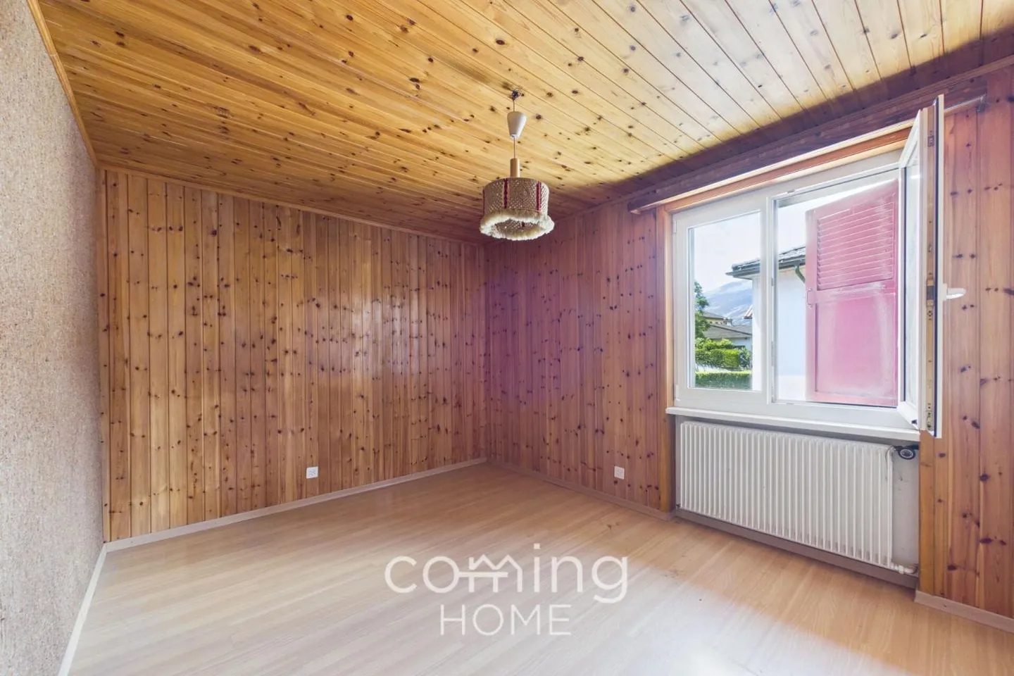 Charming 6-room apartment in Susten in a sunny, quiet location - Photo 8 of 12