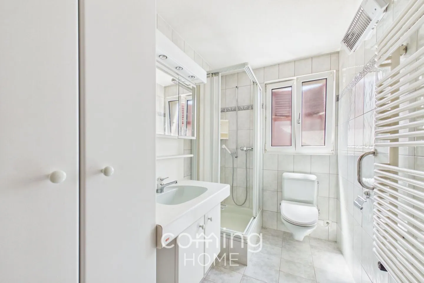 Charming 6-room apartment in Susten in a sunny, quiet location - Photo 9 of 12