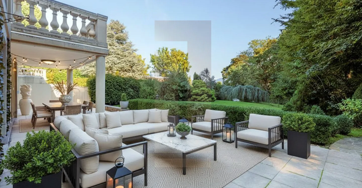 Superb Townhouse with garden - Photo 13 of 13