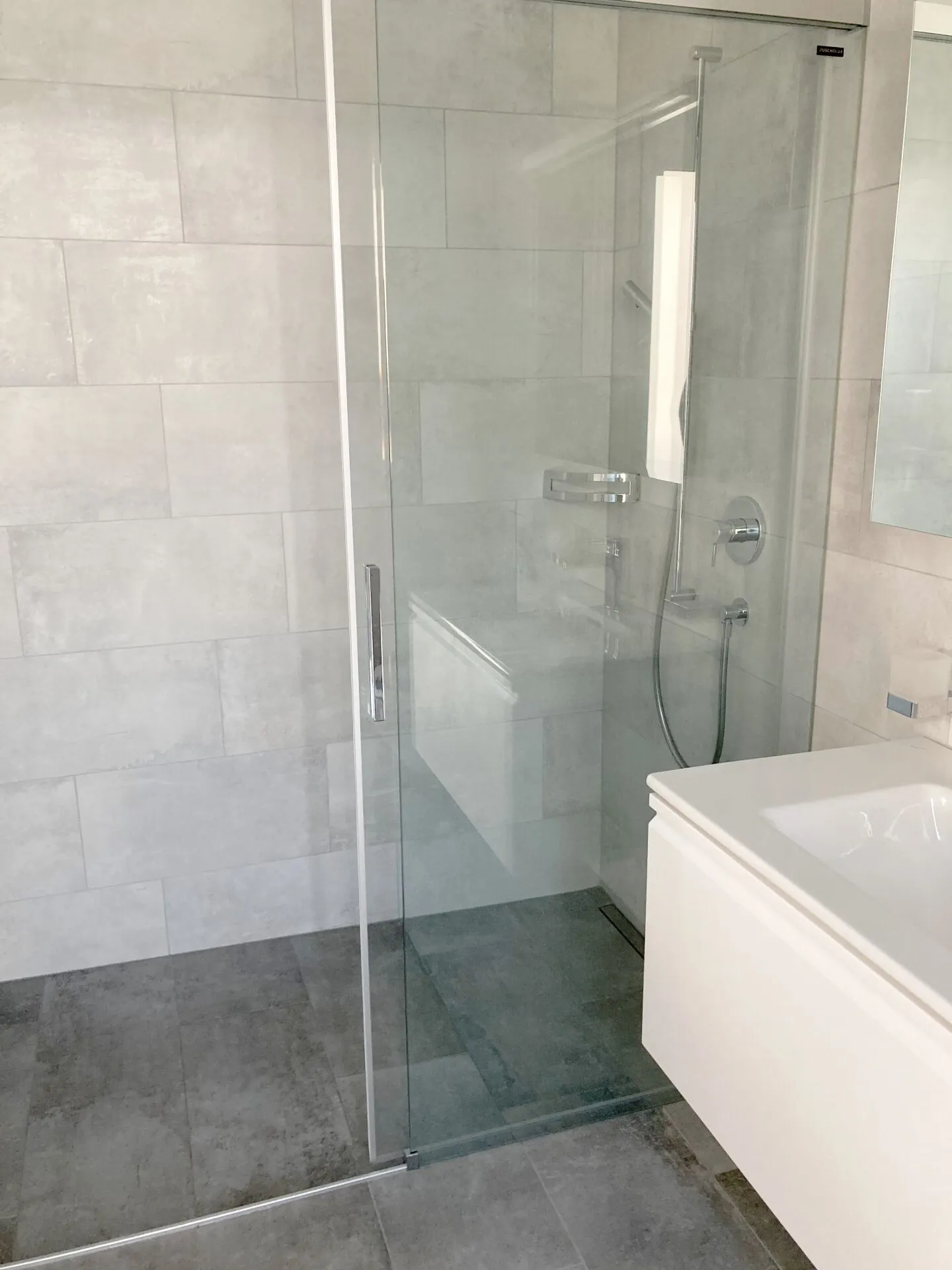 Ampio appartamento di 4,5 stanze con vista sui Churfirsten - Foto 7 di 10