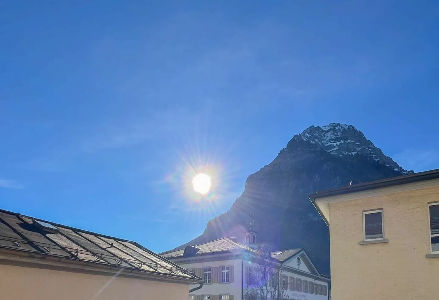 Maison individuelle mit terrasse de 4,5 pièces - Photo 1 sur 15