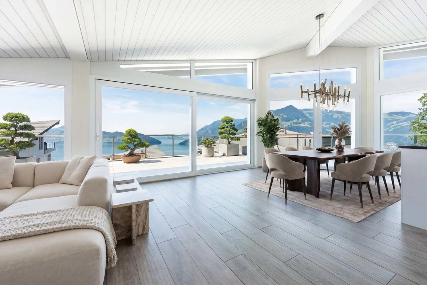 Stilvolles Penthouse mit Seeblick - Foto 2 von 4