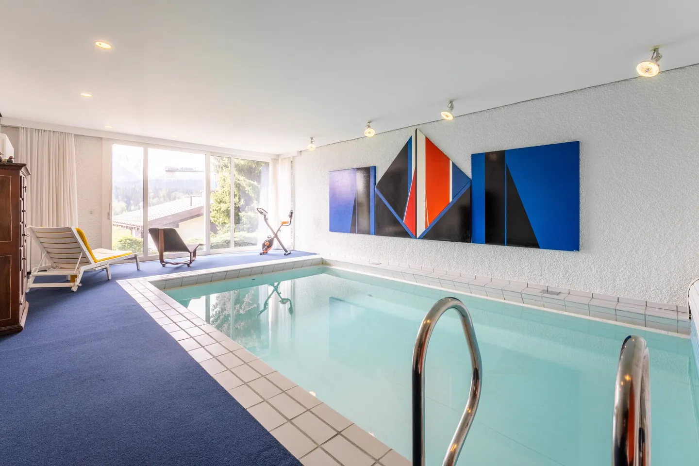 Holiday home with swimming pool in Flims for sale - Photo 21 of 37