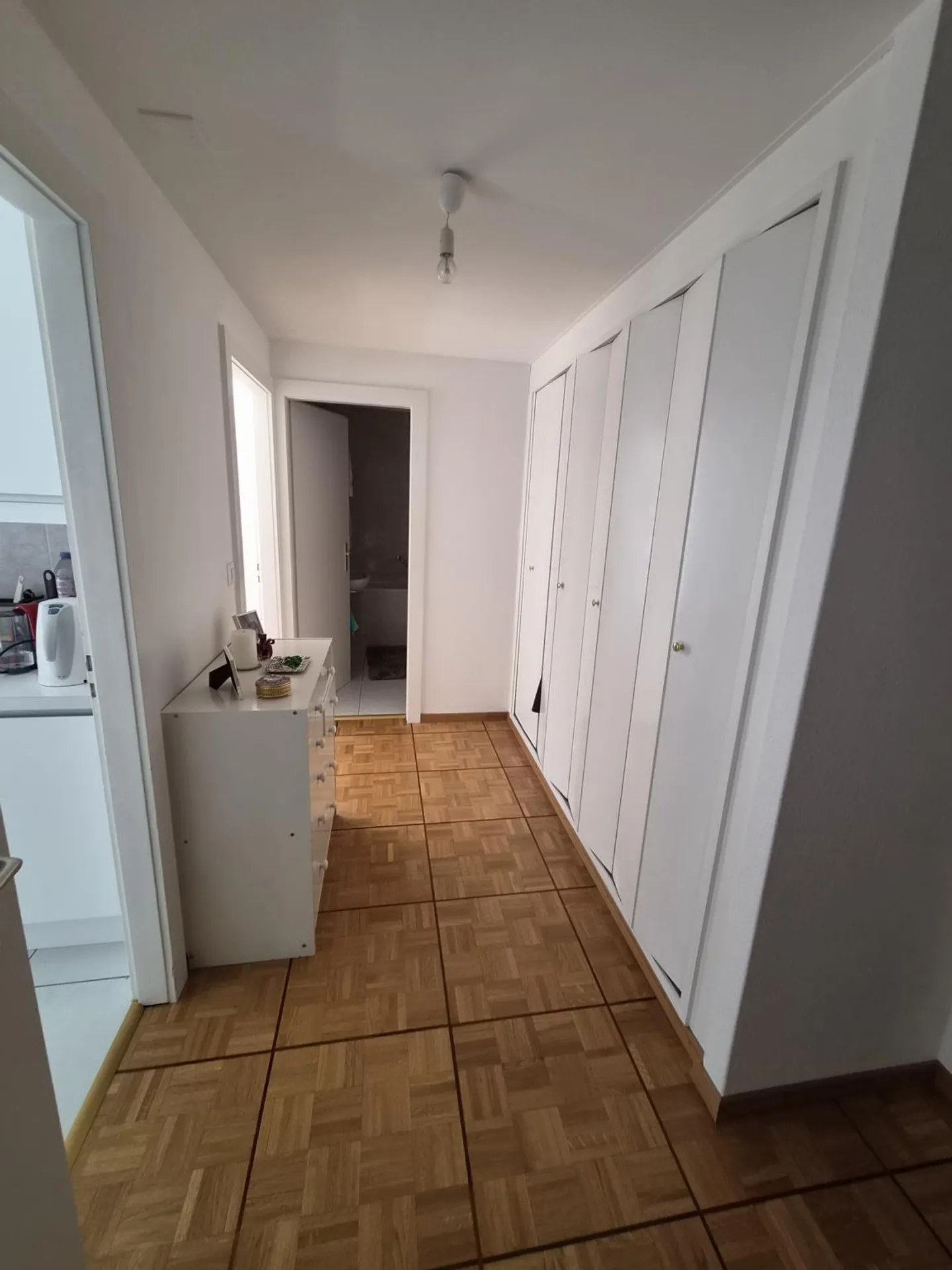 Appartamento Spazioso in Posizione Privilegiata - Foto 6 di 9