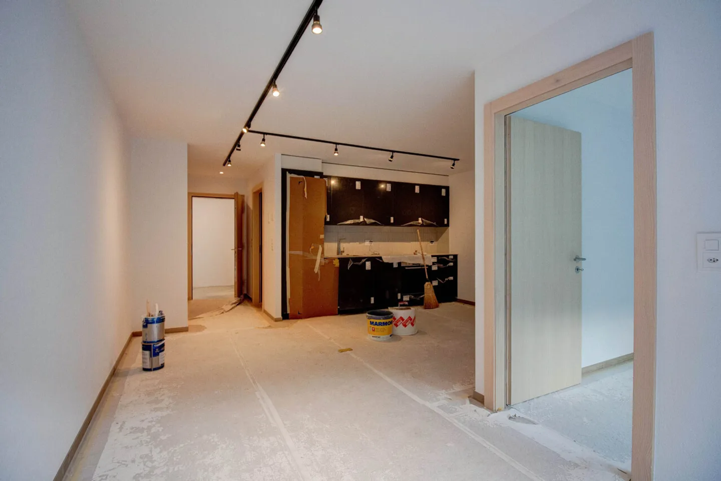 Appartement neuf / charges comprise - Photo 5 sur 7