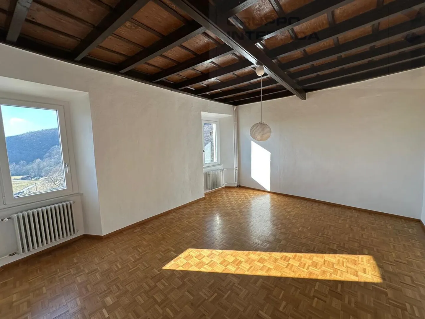 4,5-Zimmer-Wohnung in einem historischen Haus - Foto 6 von 10