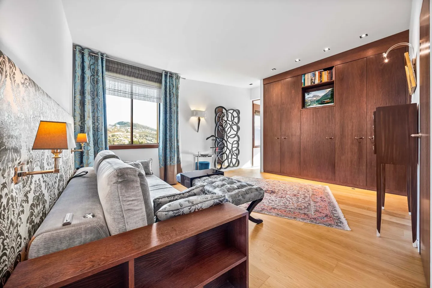Luxuswohnung mit atemberaubendem Blick - Foto 8 von 12