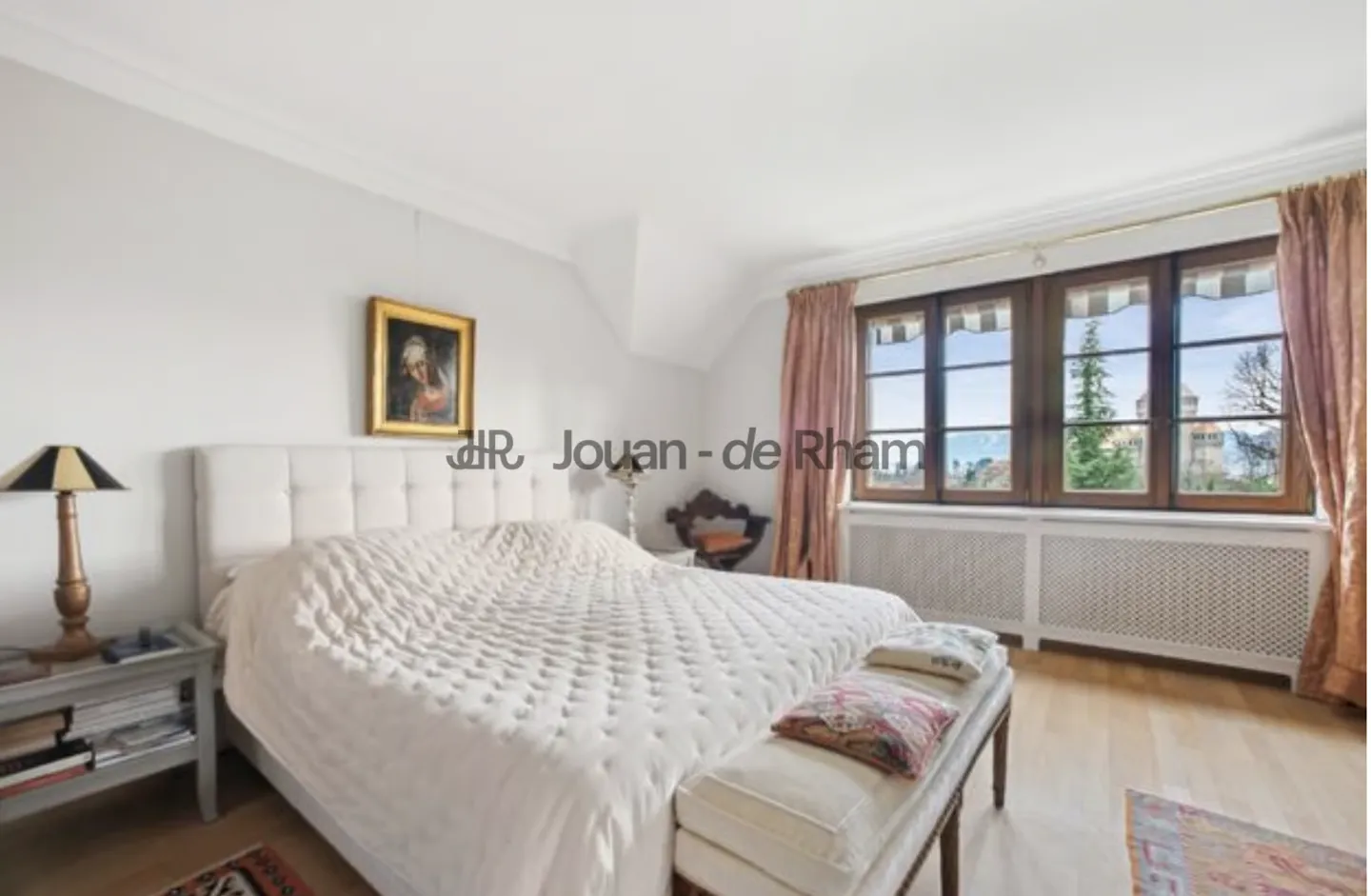 Elegant Vaudoise Villa with Views - Photo 6 of 8