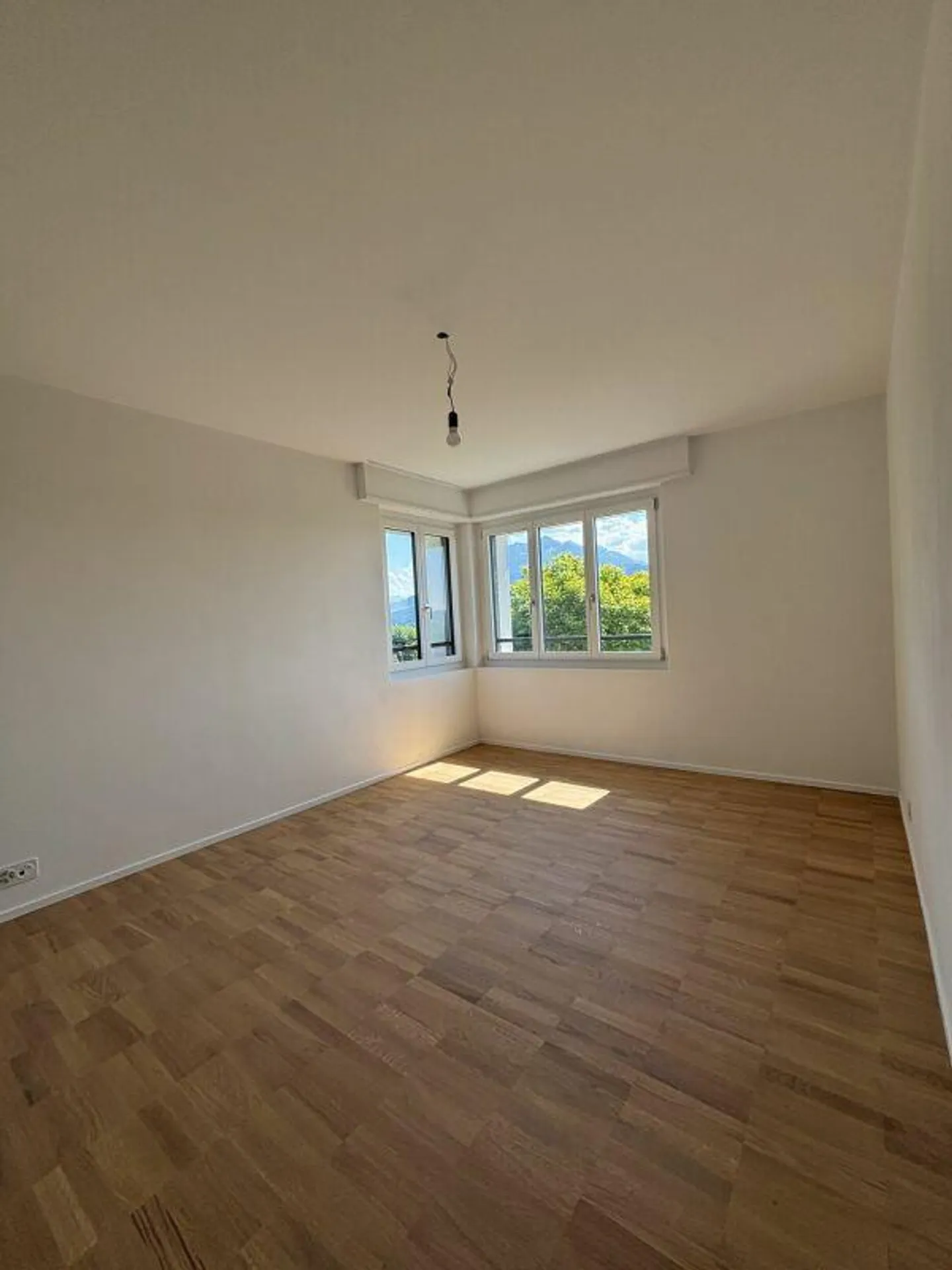Vivere unico nel popolare quartiere di Wesemlin - Foto 10 di 14