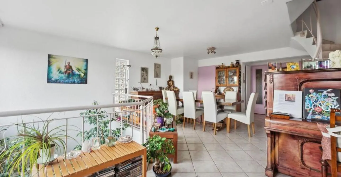 Charming adjoining house for sale near Aubonne - Photo 3 of 9