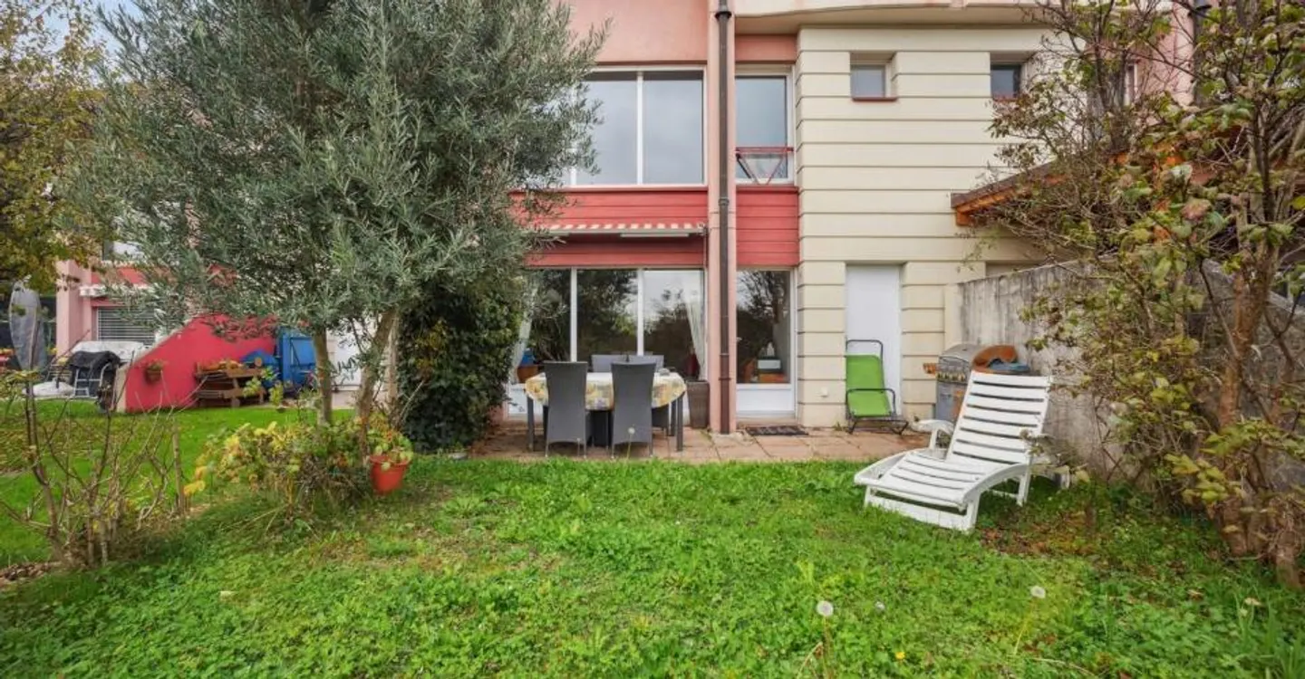 Charming adjoining house for sale near Aubonne - Photo 9 of 9