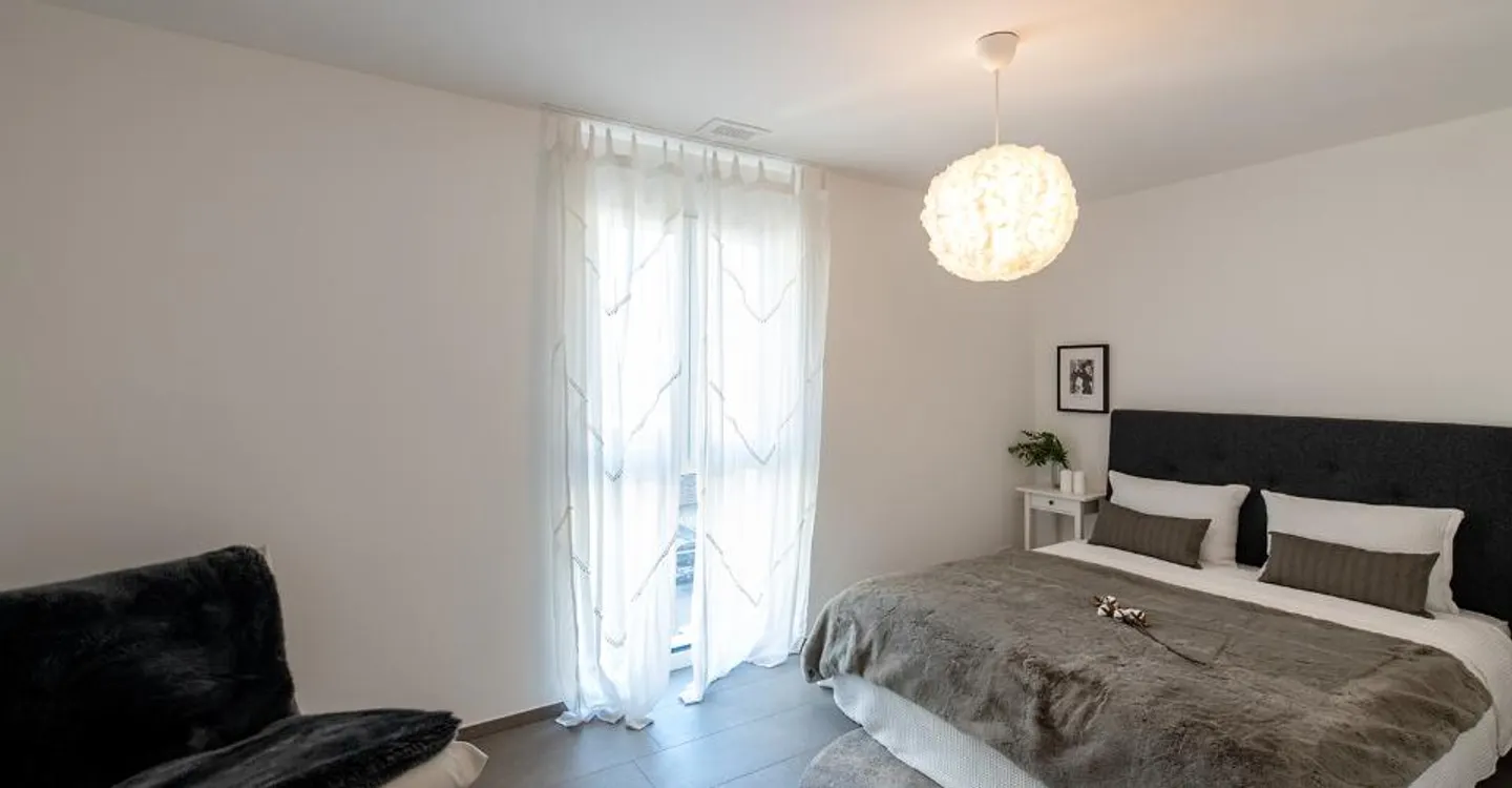 Appartement Moderne Près du Centre - Photo 4 sur 6