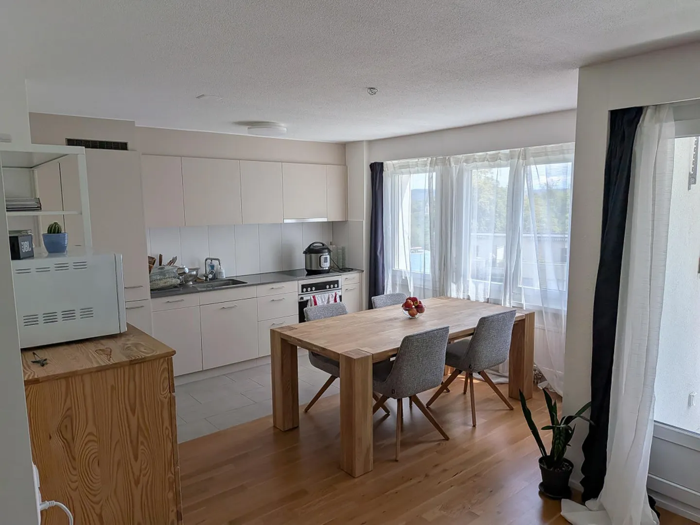 Appartement de 2,5 pièces à la lisière de la nature à Adliswil - Photo 2 sur 10