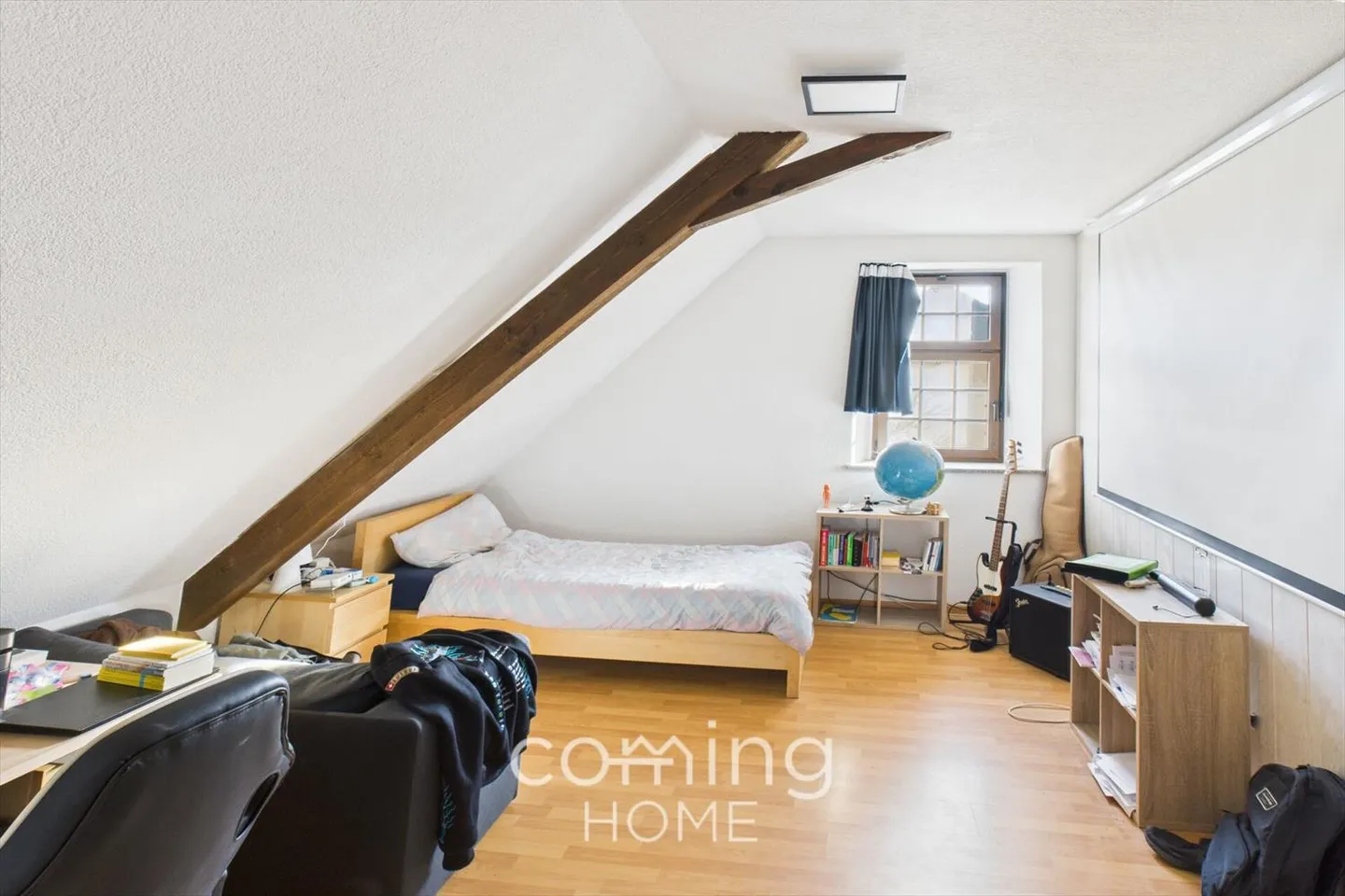 Geräumige 4,5-Zimmer-Dachgeschosswohnung in Oensingen - mit erweiterbarem Dachboden und zusätzlichem Büroraum - Foto 6 von 13