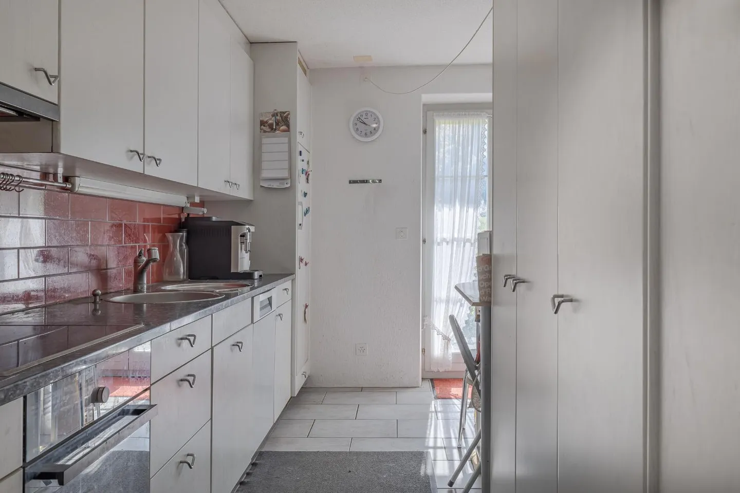 Charmantes Stöckli-Haus mit Aussicht - Foto 2 von 13