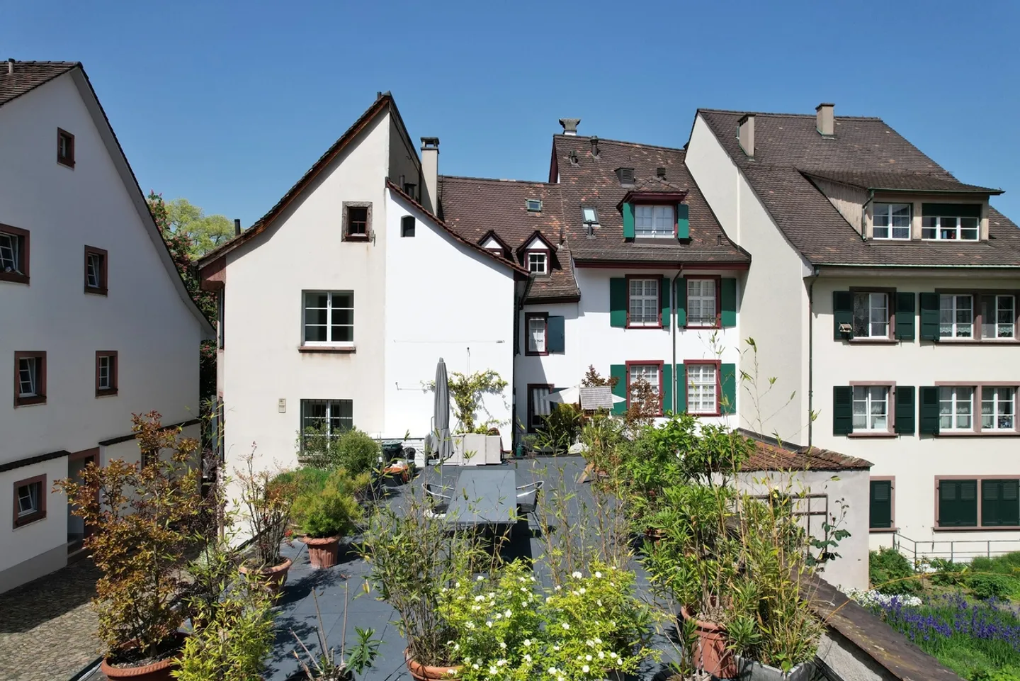 UNIQUE OPPORTUNITY - HISTORIC TOWNHOUSE AT PETERSPLATZ - Photo 2 of 9