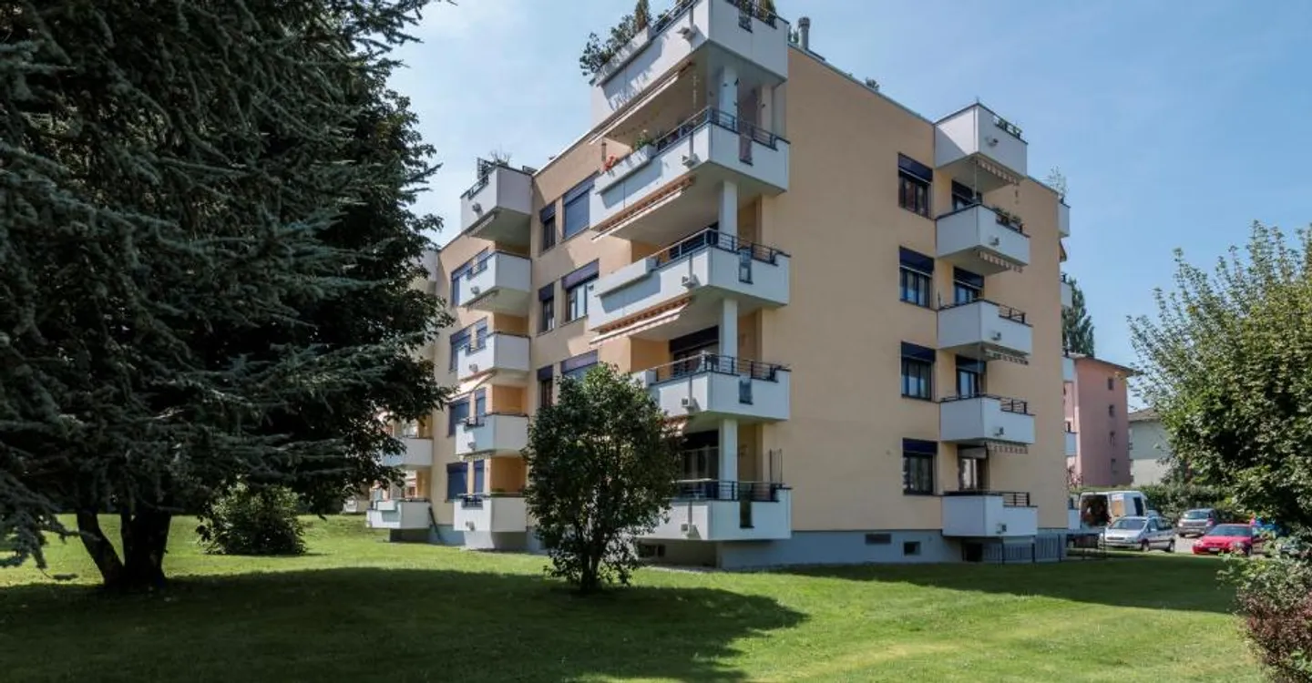Grand Appartement dans un Cadre Verdoyant - Photo 1 sur 2